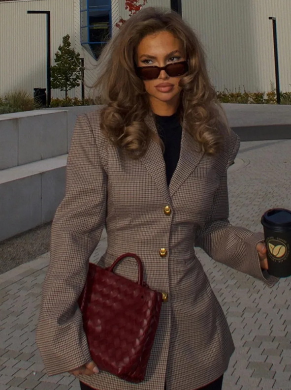 ANNIKA - V Neck Coat