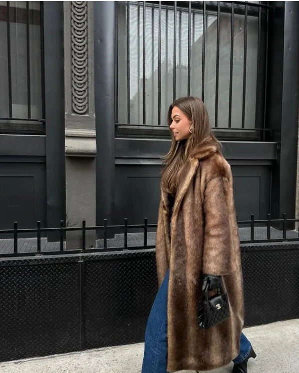 "Independent" NoAnimal2 - Fur Coat