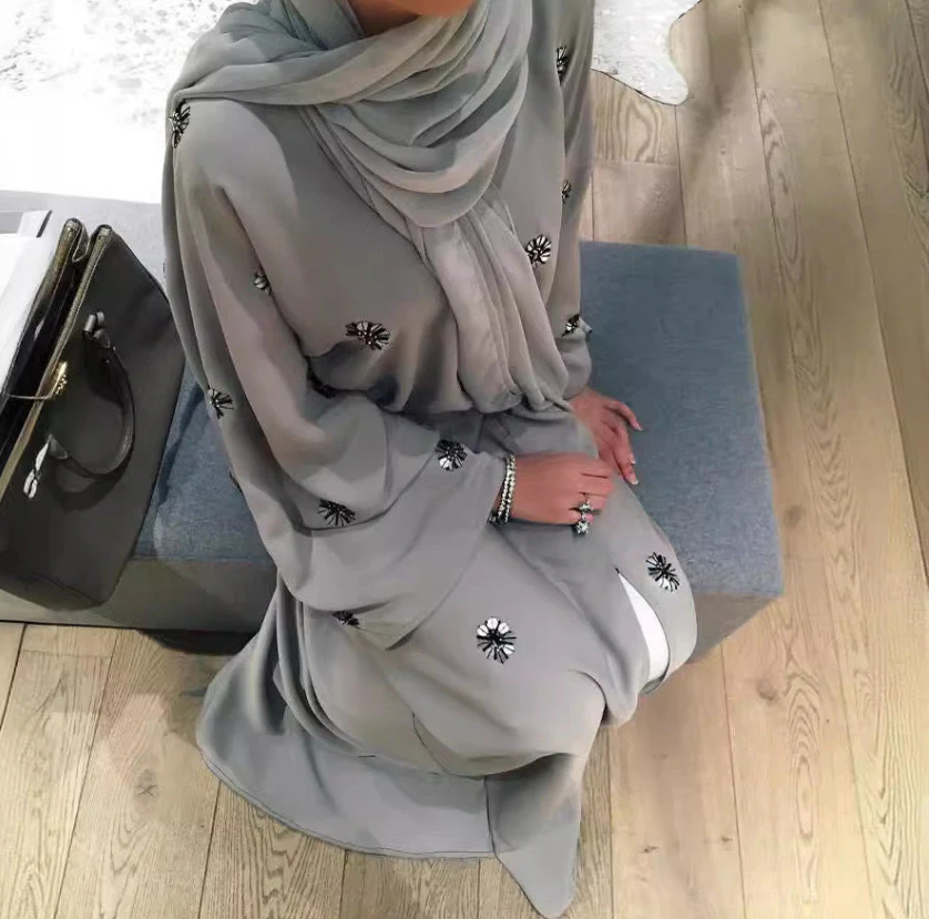 ASKIM Abaya with Flowers